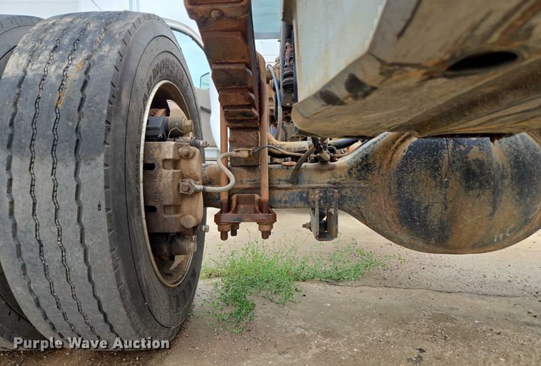 image for item EU3645 2008 Ford F450 Super Duty truck cab and chassis