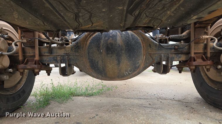 image for item EU3645 2008 Ford F450 Super Duty truck cab and chassis