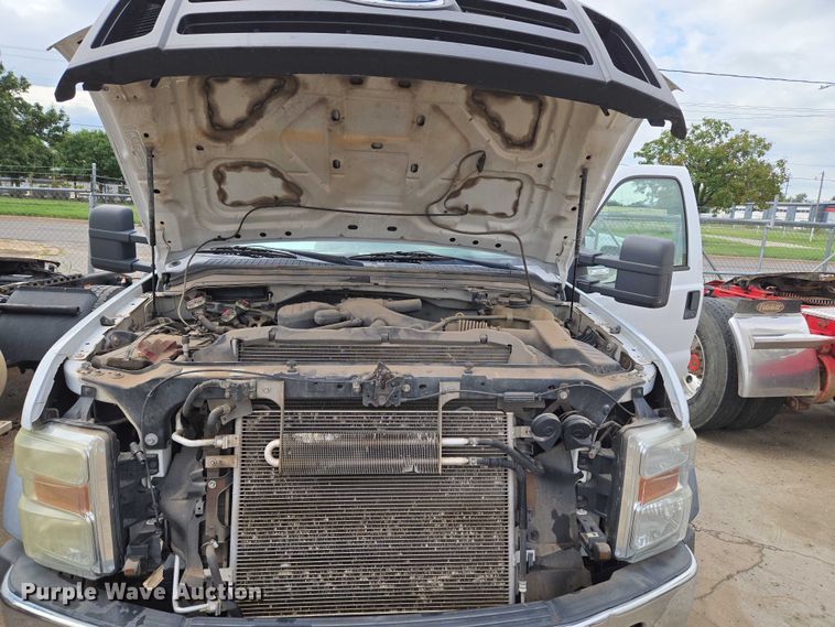 image for item EU3645 2008 Ford F450 Super Duty truck cab and chassis