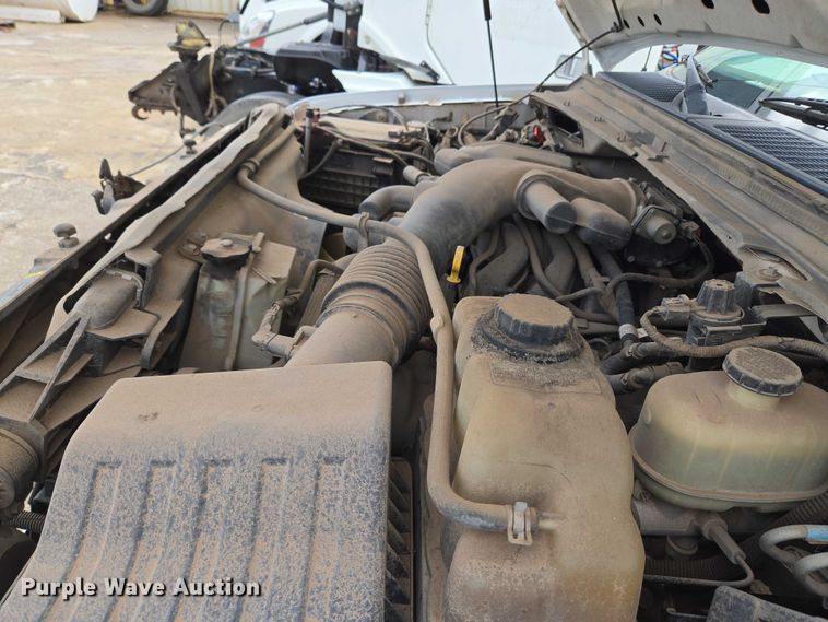 image for item EU3645 2008 Ford F450 Super Duty truck cab and chassis