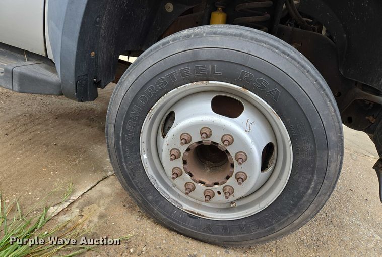 image for item EU3645 2008 Ford F450 Super Duty truck cab and chassis