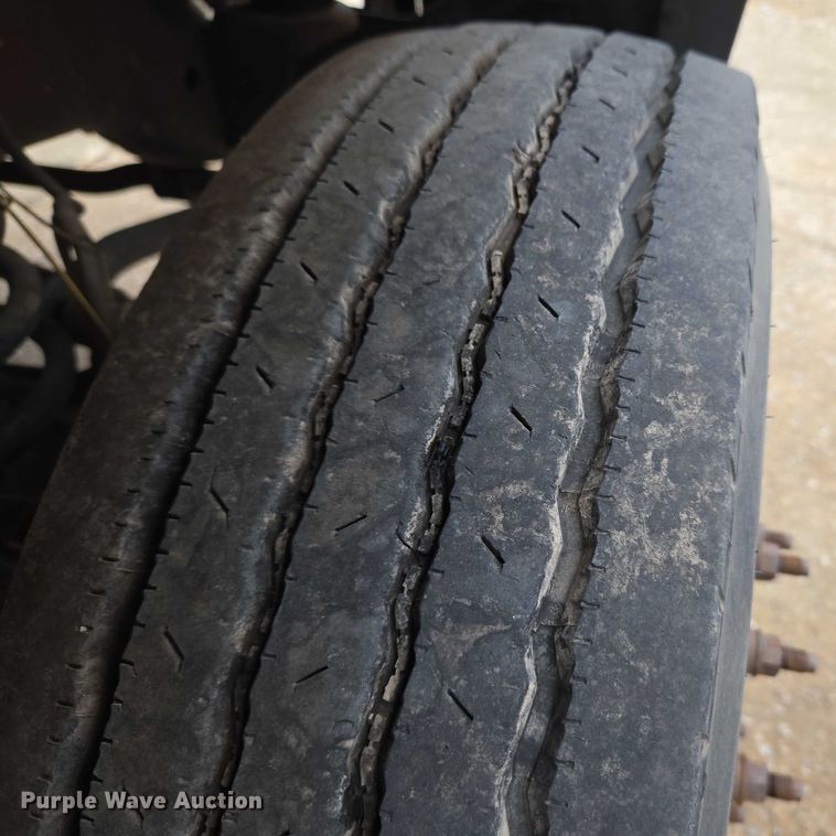 image for item EU3645 2008 Ford F450 Super Duty truck cab and chassis