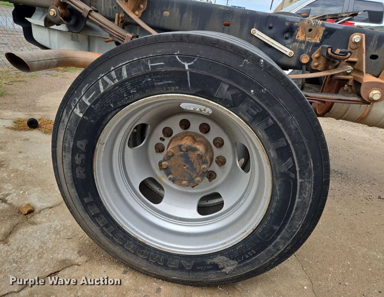 image for item EU3645 2008 Ford F450 Super Duty truck cab and chassis