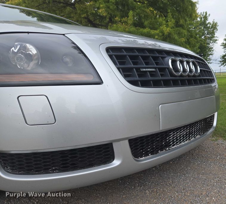 image for item EU3670 2003 Audi TT convertible