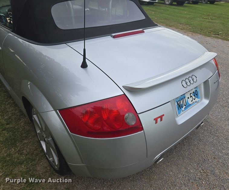 image for item EU3670 2003 Audi TT convertible