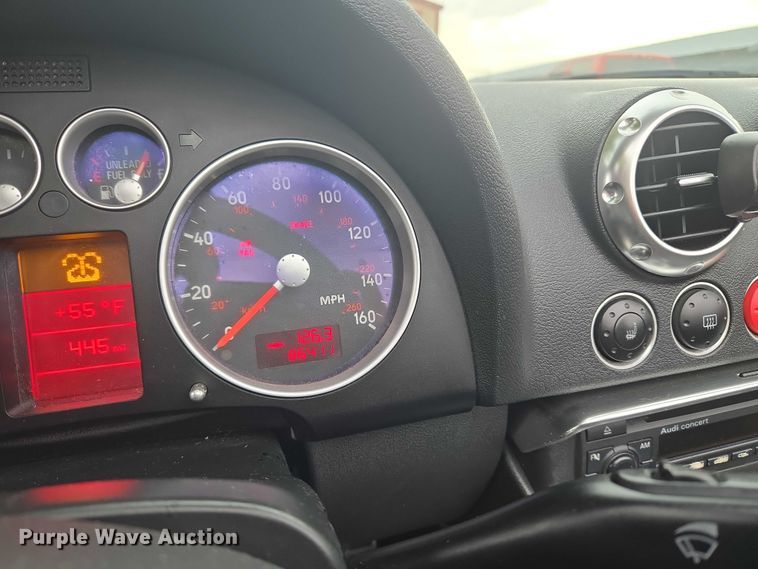 image for item EU3670 2003 Audi TT convertible