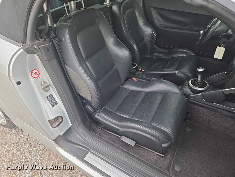 image for item EU3670 2003 Audi TT convertible