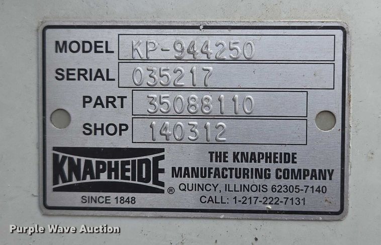 image for item EU3699 2003 International 7400 digger derrick truck