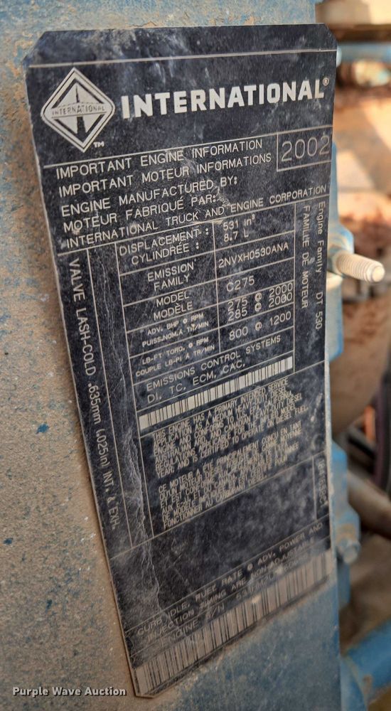 image for item EU3699 2003 International 7400 digger derrick truck