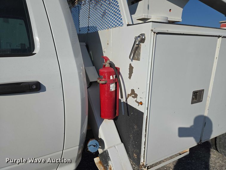 image for item EU3700 2016 RAM 5500 bucket truck