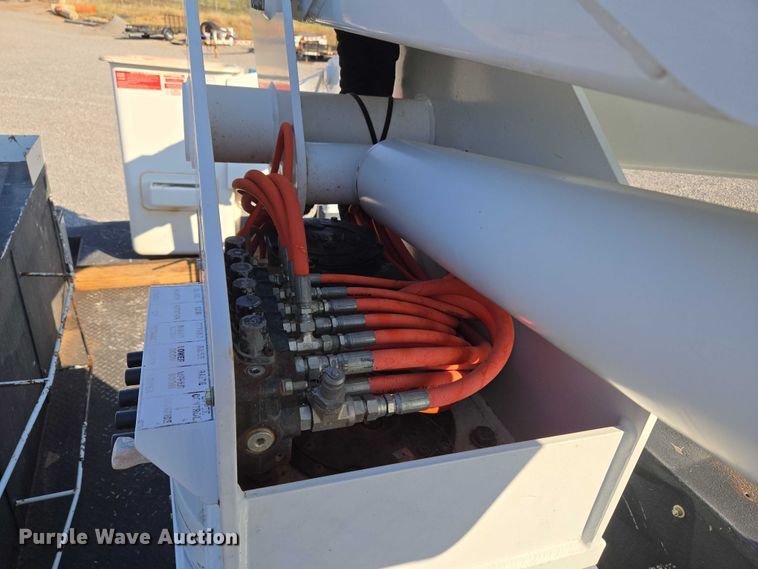 image for item EU3700 2016 RAM 5500 bucket truck