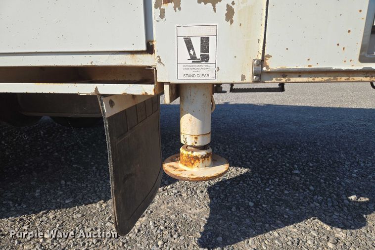 image for item EU3700 2016 RAM 5500 bucket truck