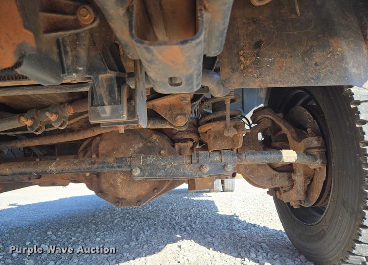 image for item EU3700 2016 RAM 5500 bucket truck