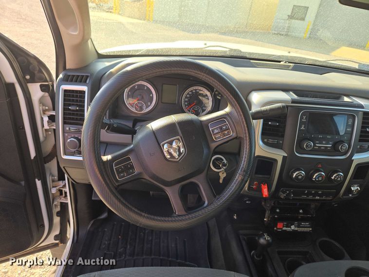 image for item EU3700 2016 RAM 5500 bucket truck