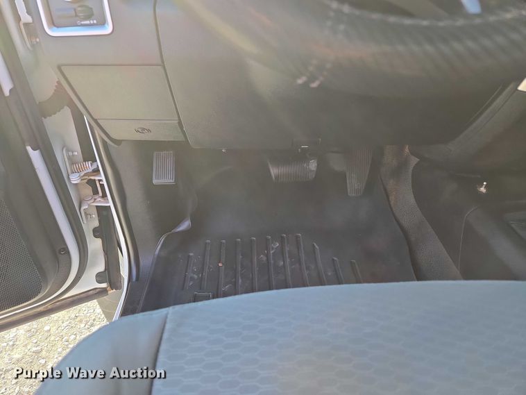 image for item EU3700 2016 RAM 5500 bucket truck