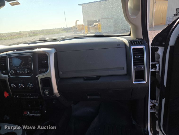 image for item EU3700 2016 RAM 5500 bucket truck