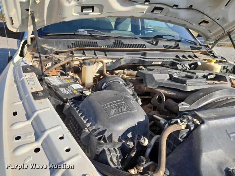 image for item EU3700 2016 RAM 5500 bucket truck