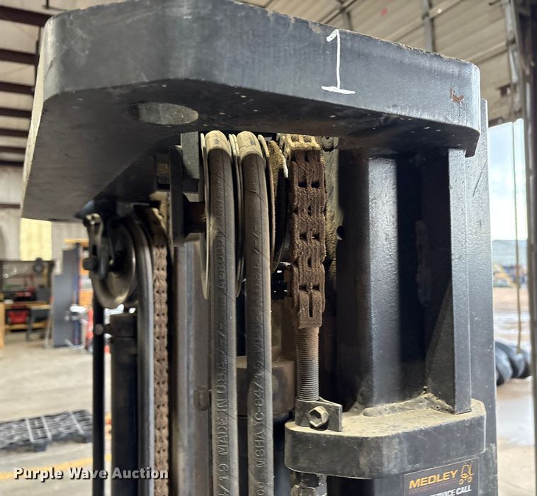 image for item EU4615 Toyota 42-6FGCU25 forklift