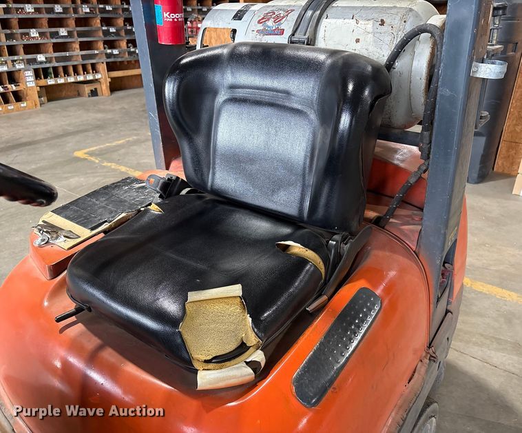 image for item EU4615 Toyota 42-6FGCU25 forklift