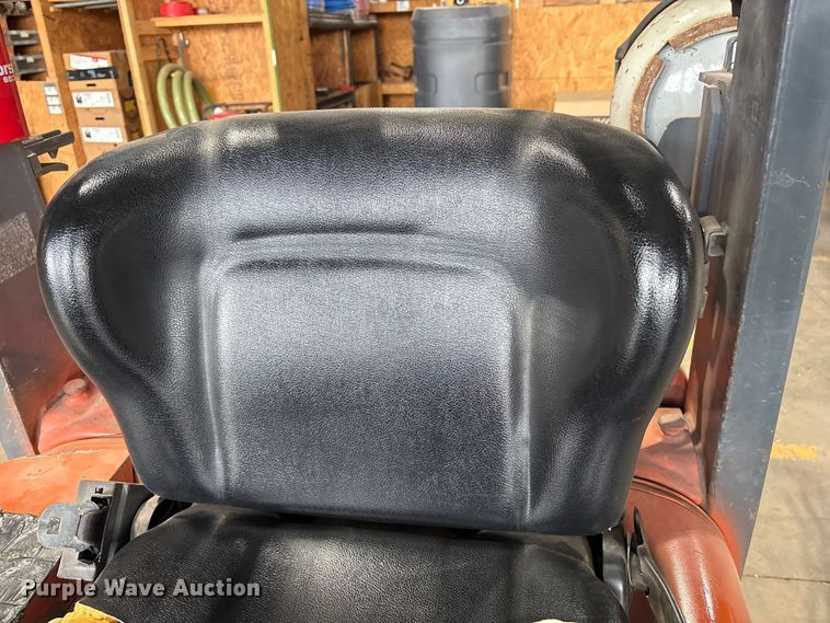 image for item EU4615 Toyota 42-6FGCU25 forklift