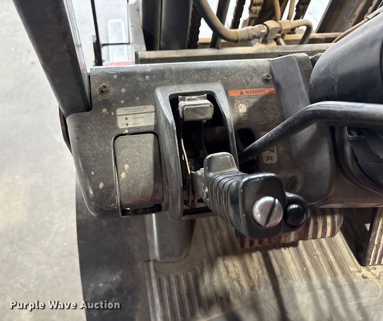 image for item EU4615 Toyota 42-6FGCU25 forklift