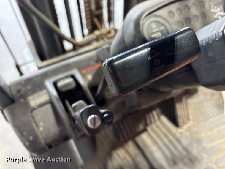 image for item EU4615 Toyota 42-6FGCU25 forklift