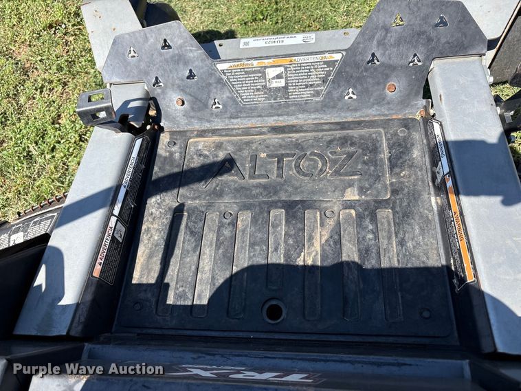 image for item EU4623 Altoz 766 ZTR lawn mower