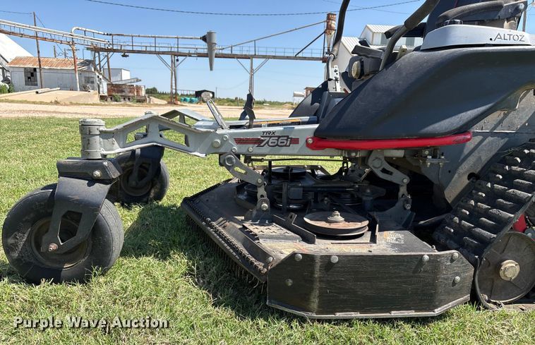 image for item EU4624 Altoz TRX 766i ZTR lawn mower