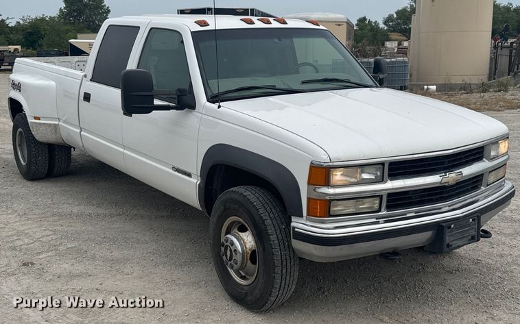 image for item EV1749 1998 Chevrolet  K3500 Crew Cab pickup truck