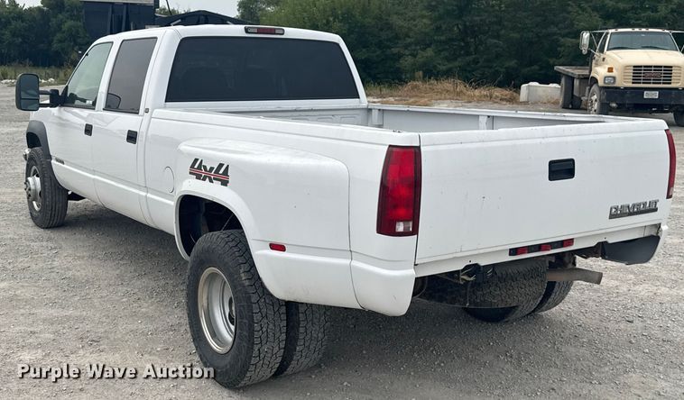 image for item EV1749 1998 Chevrolet  K3500 Crew Cab pickup truck