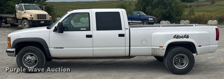 image for item EV1749 1998 Chevrolet  K3500 Crew Cab pickup truck