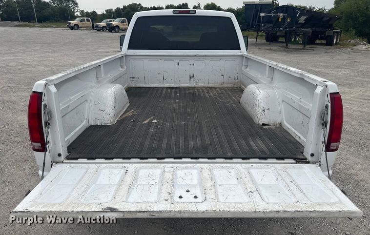 image for item EV1749 1998 Chevrolet  K3500 Crew Cab pickup truck