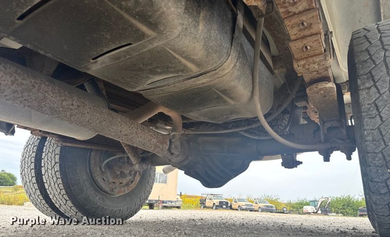 image for item EV1749 1998 Chevrolet  K3500 Crew Cab pickup truck