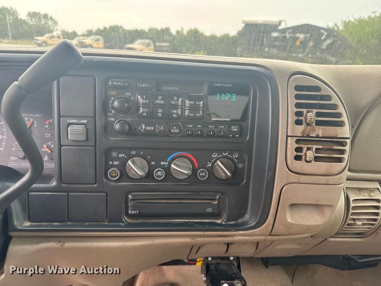 image for item EV1749 1998 Chevrolet  K3500 Crew Cab pickup truck