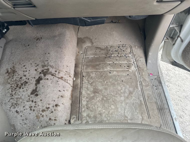 image for item EV1749 1998 Chevrolet  K3500 Crew Cab pickup truck