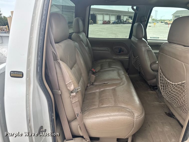 image for item EV1749 1998 Chevrolet  K3500 Crew Cab pickup truck