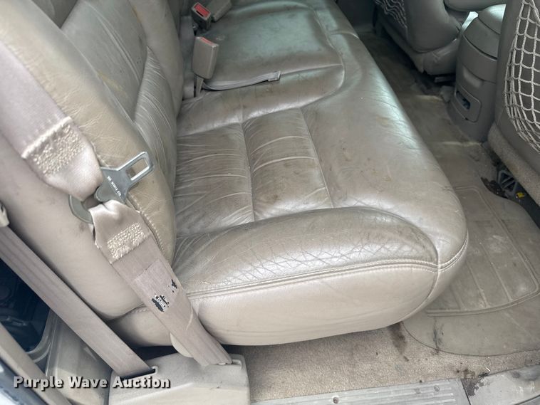 image for item EV1749 1998 Chevrolet  K3500 Crew Cab pickup truck