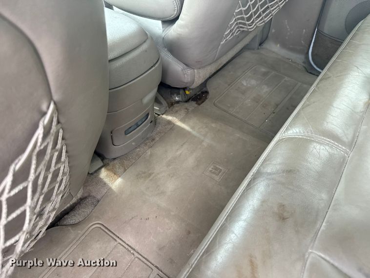 image for item EV1749 1998 Chevrolet  K3500 Crew Cab pickup truck