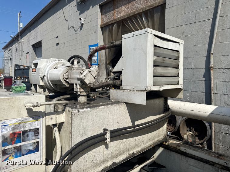 image for item EV1833 Balemaster 1772-A horizontal baler