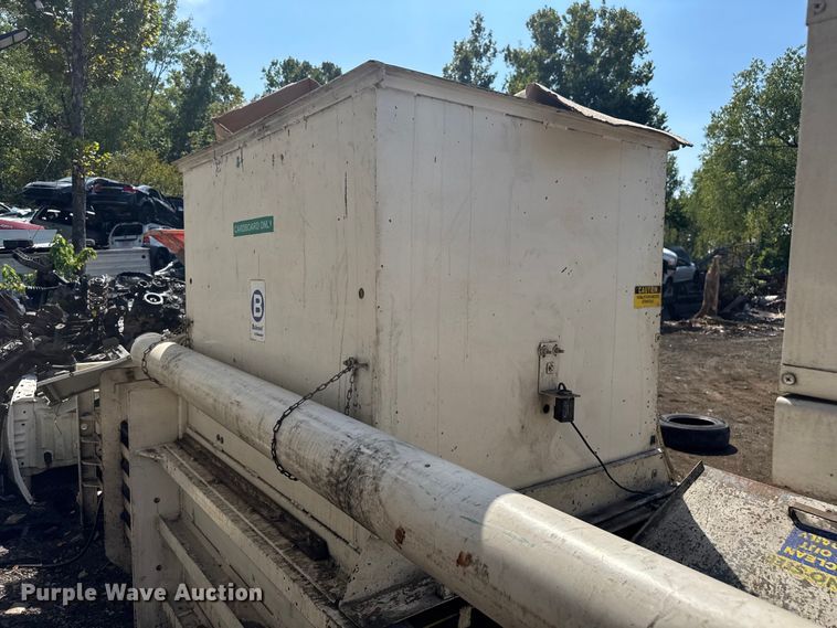 image for item EV1833 Balemaster 1772-A horizontal baler