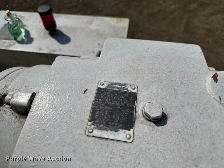 image for item EV1833 Balemaster 1772-A horizontal baler