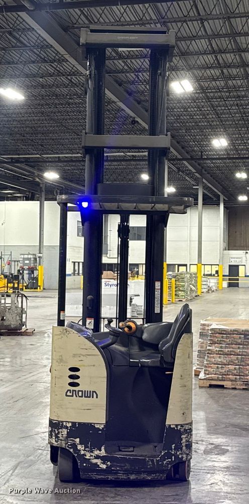 image for item EV1834 Crown RR5275S-45 reach truck