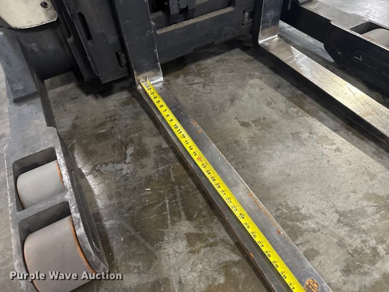 image for item EV1834 Crown RR5275S-45 reach truck