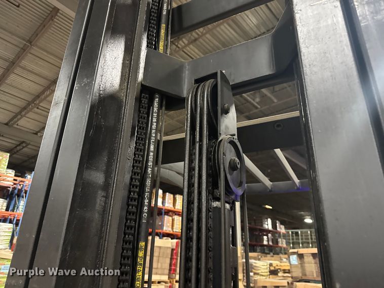 image for item EV1834 Crown RR5275S-45 reach truck