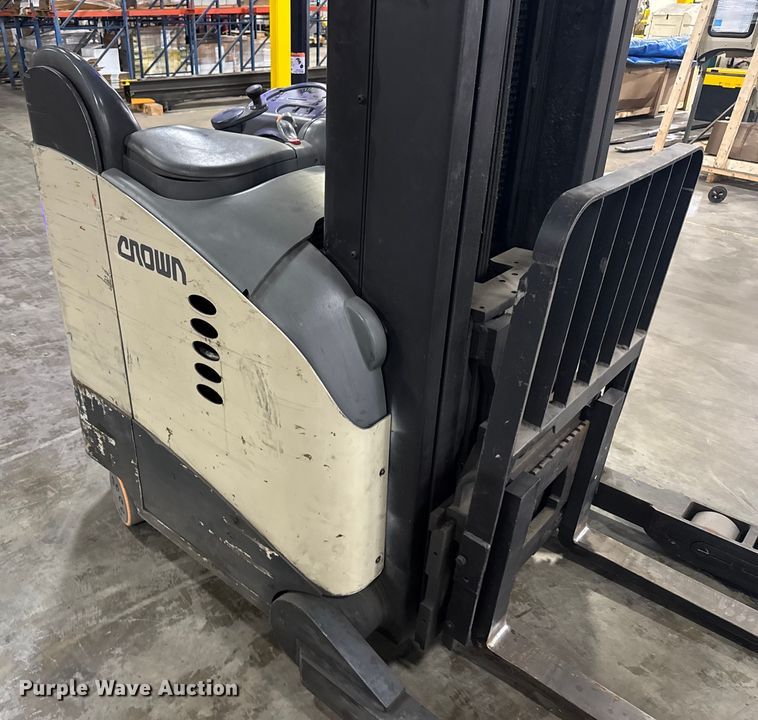 image for item EV1834 Crown RR5275S-45 reach truck