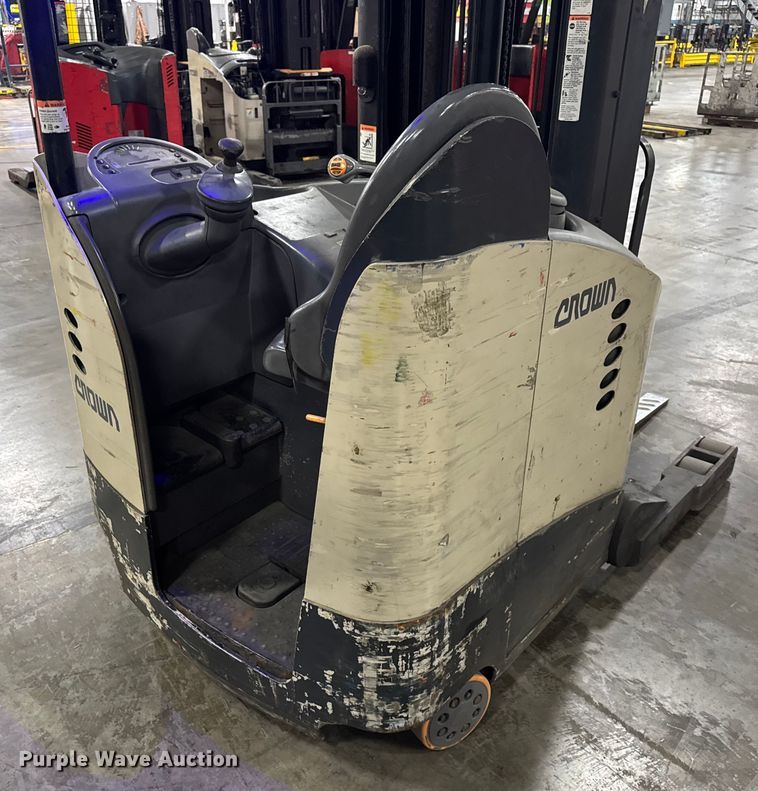 image for item EV1834 Crown RR5275S-45 reach truck