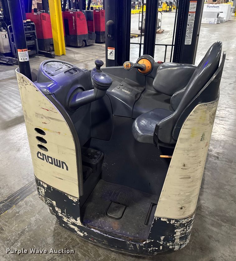 image for item EV1834 Crown RR5275S-45 reach truck