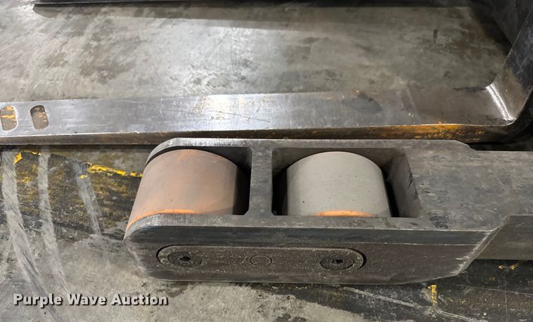 image for item EV1834 Crown RR5275S-45 reach truck