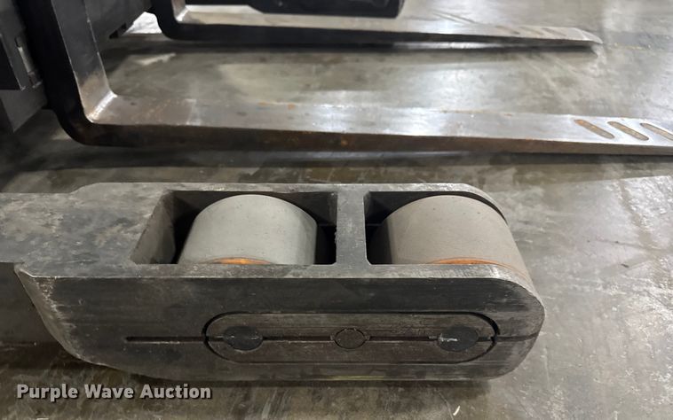 image for item EV1834 Crown RR5275S-45 reach truck