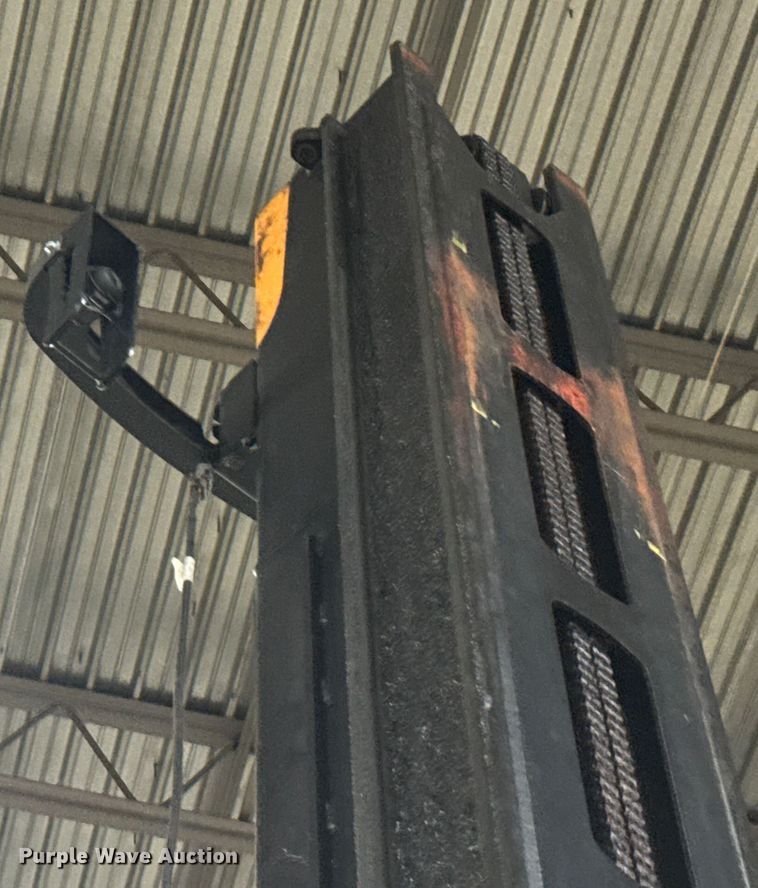 image for item EV1836 Crown RMD6095S-32 reach truck